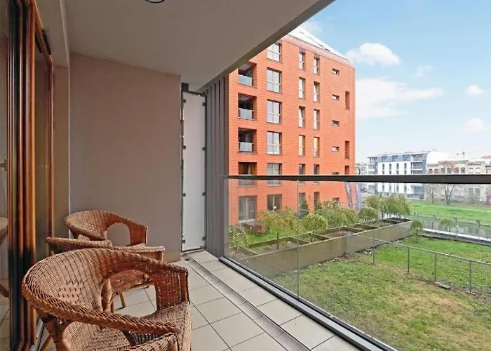 Urban Nest Group - Torunska 15
